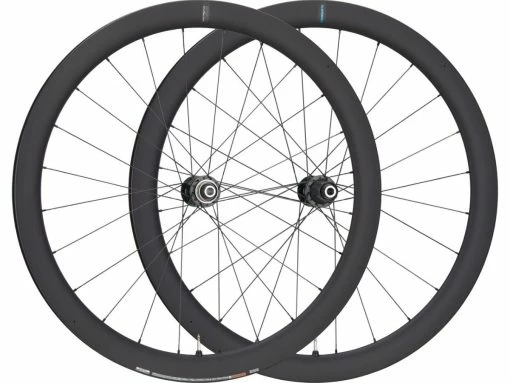 Roues Carbone SHIMANO 105 RS710-C46 Tubeless -Vélos Complets Soldes Roues carbone SHIMANO 105 R710 C46 Tubeless zoom