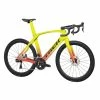 Vélo Route TREK Madone SLR 7 Ultegra Di2 Corail Jaune -Vélos Complets Soldes trek22 madslr7cj47 Velo Route TREK Madone SLR 7 Ultegra Di2 Corail Jax1200